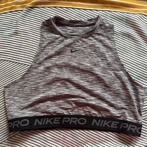 Nike Pro space dye cropped tank